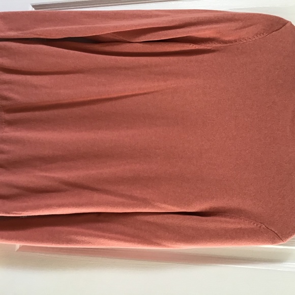 Cardigan New - Picture 2 of 2